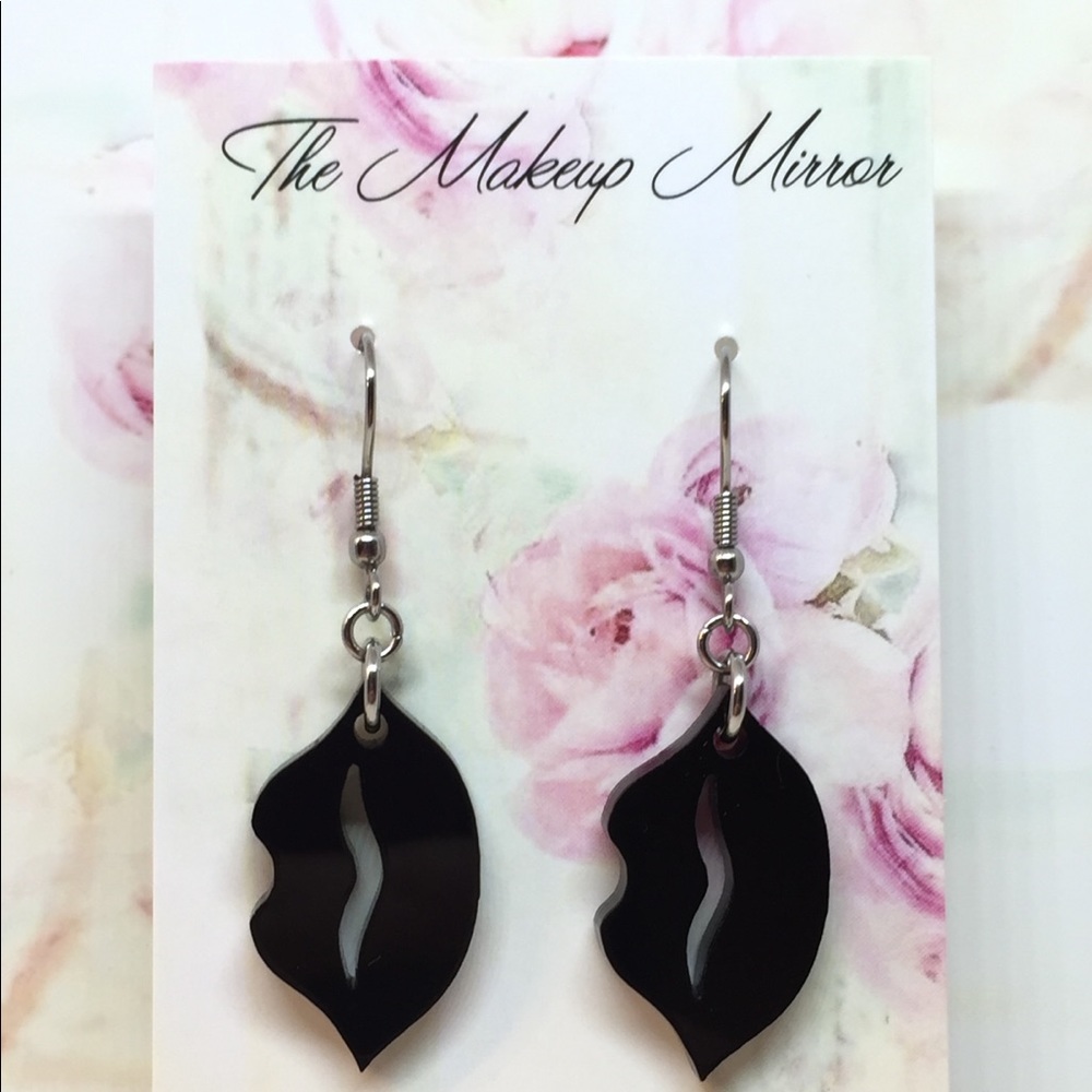 Black Lip Earrings NWT